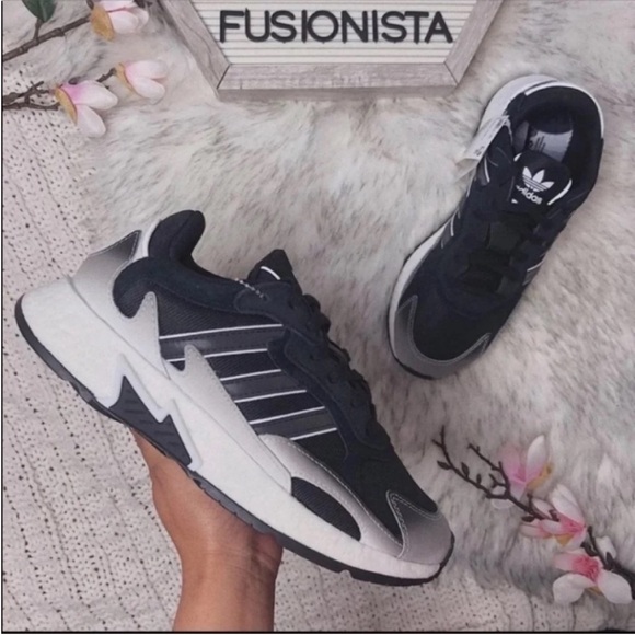 NWT 🍭Adidas Tresc Run Black Ombre 6Y/7.5W - Picture 2 of 7